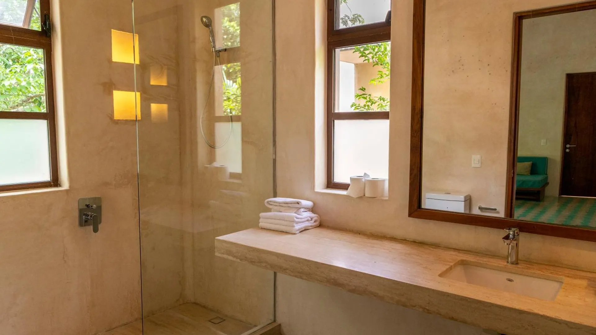 Hotel Holistika Tulum