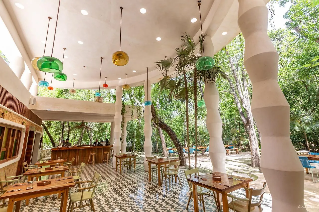 Hotel Holistika Tulum